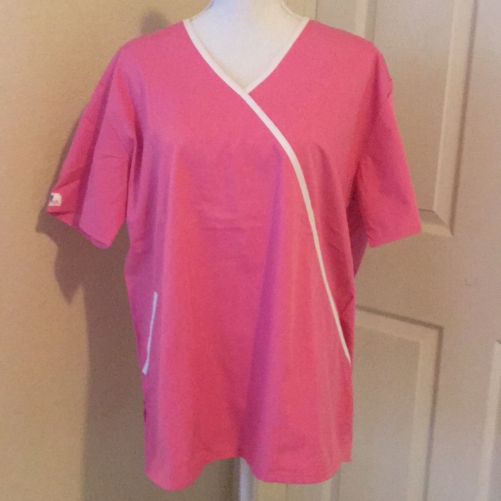 Pink scrubs top size large